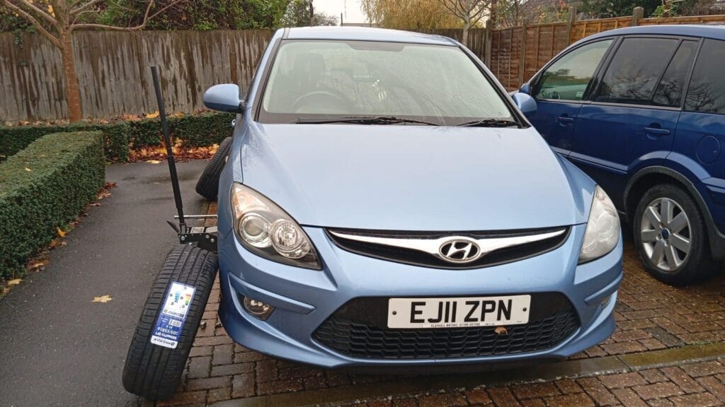 mobile tyre fitting in Surrey